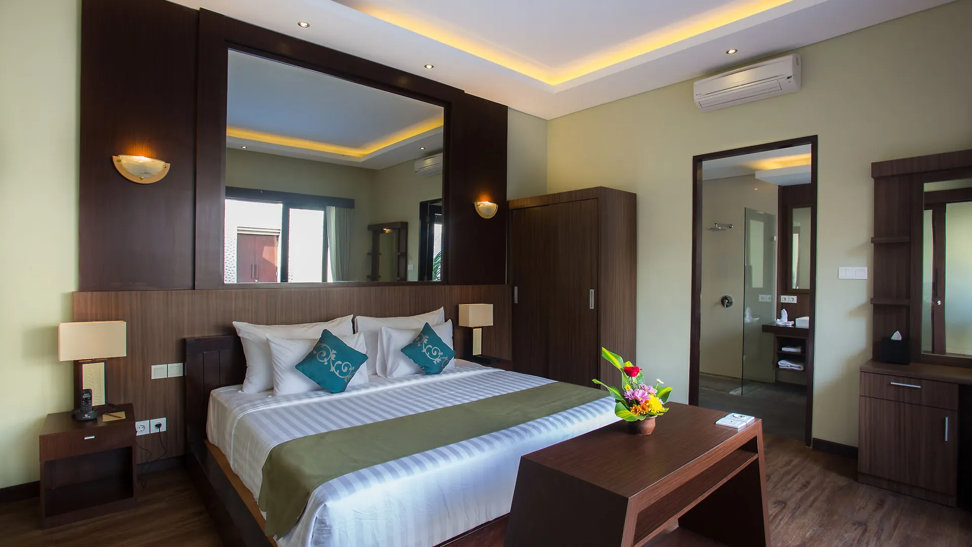 Buana Bali Luxury Villas & Spa Jimbaran  0*, Jimbaran (Bali)